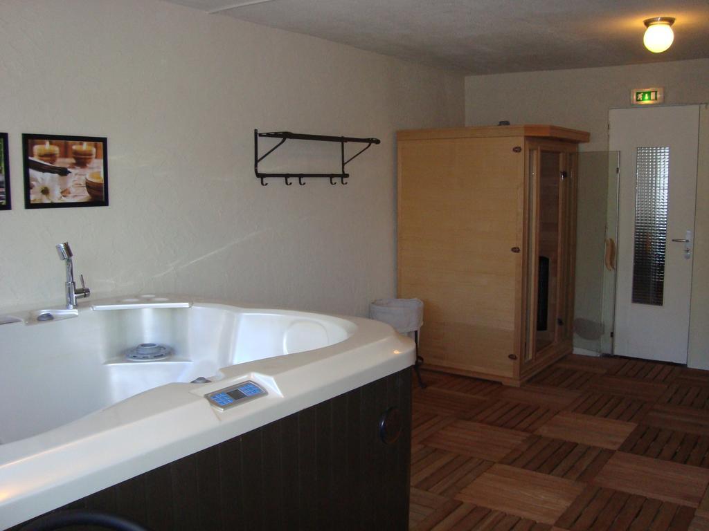 Hotel Les Clarines Λε Ντεζ Αλπ Εξωτερικό φωτογραφία
